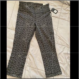 Reebok Tight Fit Capri Legging (s)